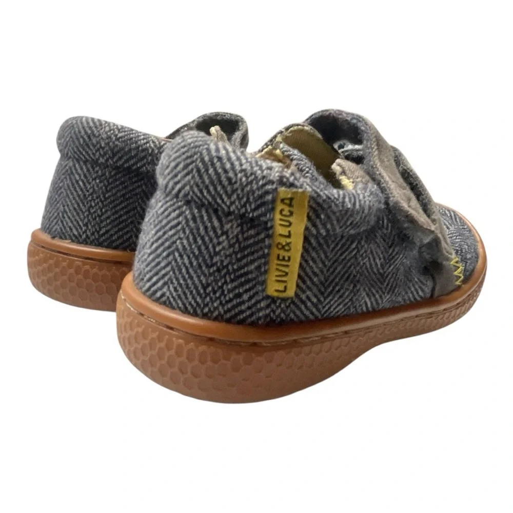 Livie & Luca Gray Herringbone Kids Sneakers with velcro straps Size: 7 - Picture 5 of 9